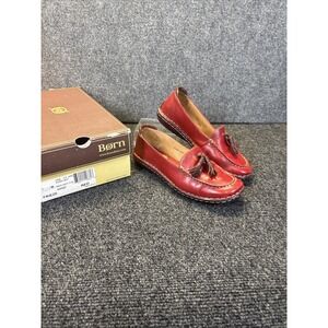 Born~Women's Red Leather Tassled Loafers~7.5~Frieze